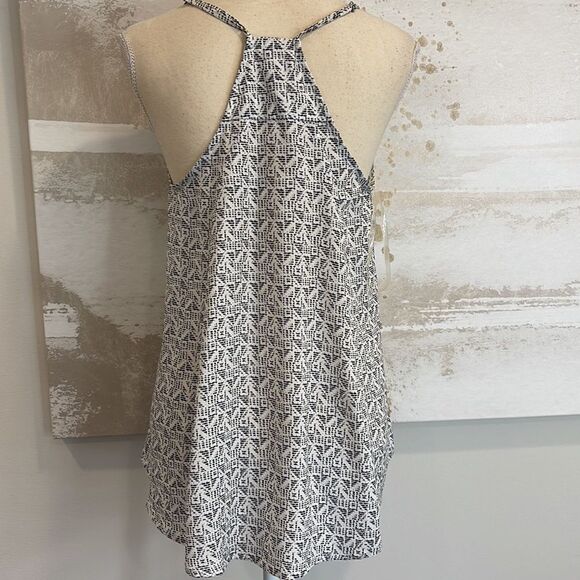 Abstract ZOA NEW YORK Racerback Hi-Low blouse - Picture 5 of 9